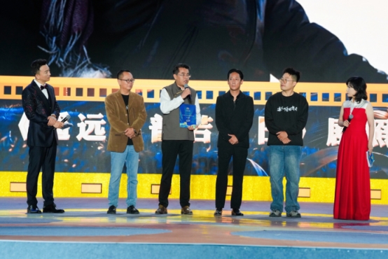 光影礼赞丰收 银幕赋能乡土  2026中国农民丰收节第九届乡村电影周乡村电影之夜  在怀柔成功举办
